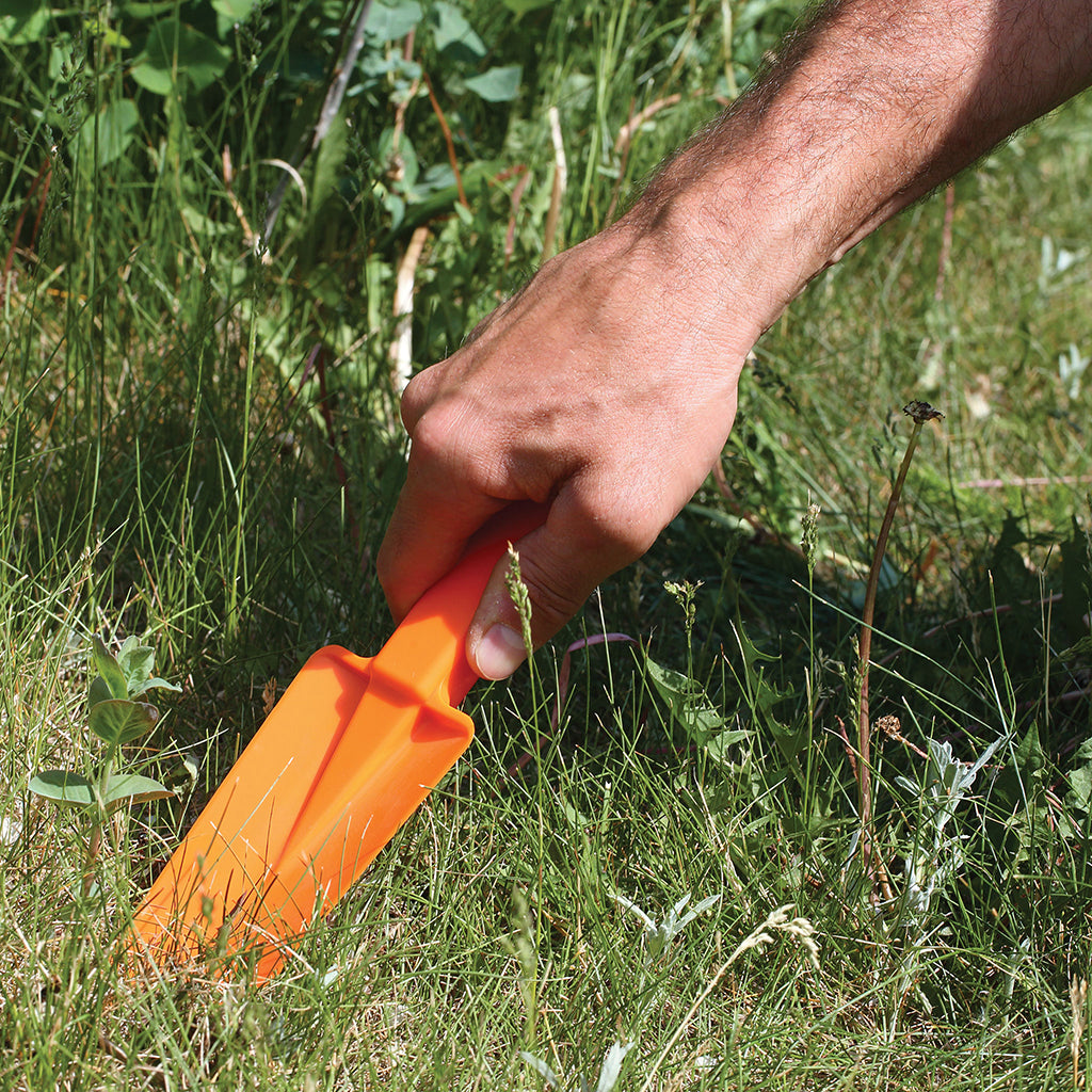 Coghlan's Trowel